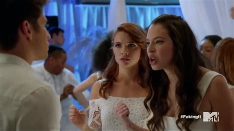 chloe bridges faking it|Faking It season 3 .